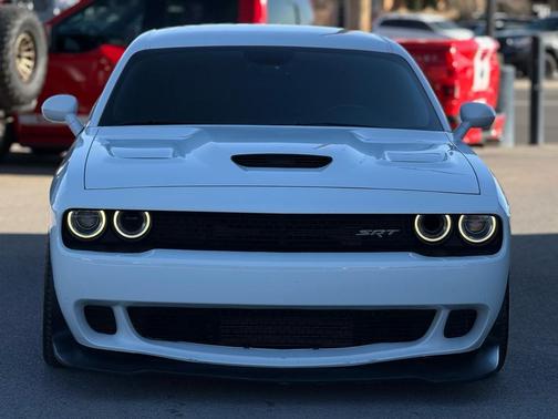 2015 Dodge Challenger SRT Hellcat