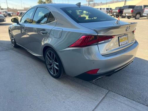 2018 Lexus IS 300 Base