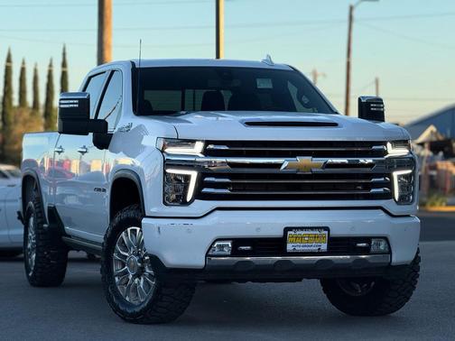 2022 Chevrolet Silverado 2500 High Country