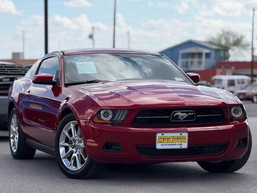 2011 Ford Mustang V6 Premium