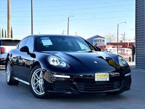 2014 Porsche Panamera 4