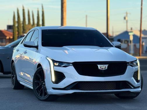 2021 Cadillac CT4 V-Series