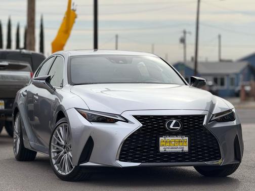 2022 Lexus IS 300 Base