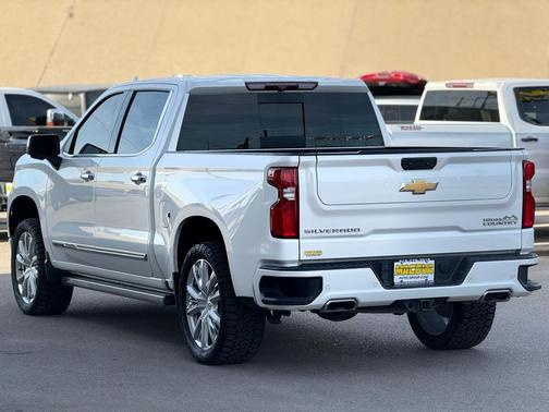2022 Chevrolet Silverado 1500 High Country