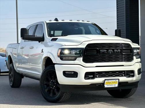 2022 RAM 2500 Limited Mega Cab 4x4 6'4' Box