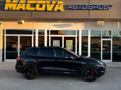 2014 Porsche Cayenne Turbo S