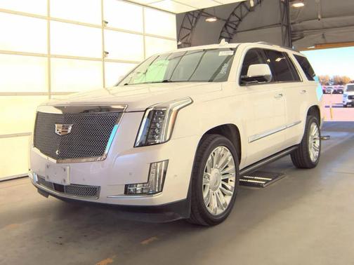 Crystal White Tricoat 2018 Cadillac Escalade Premium Luxury