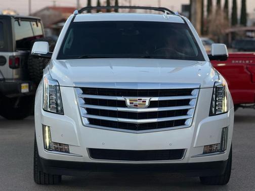 2018 Cadillac Escalade Premium Luxury