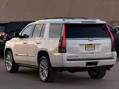 2018 Cadillac Escalade Premium Luxury