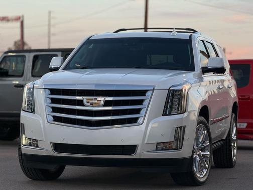 2018 Cadillac Escalade Premium Luxury