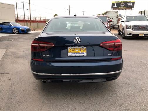 2018 Volkswagen Passat 2.0T S