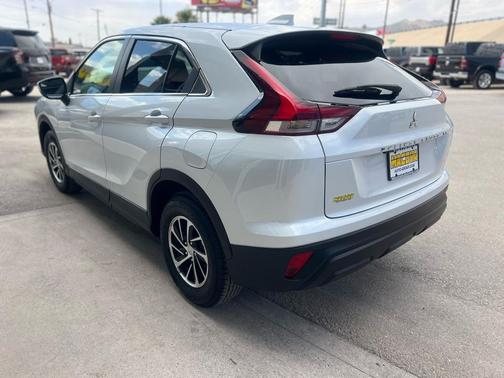 2024 Mitsubishi Eclipse Cross ES