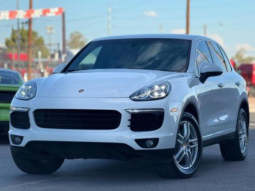 2017 Porsche Cayenne Cayenne