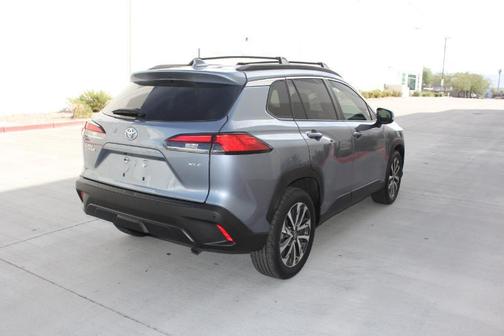 2024 Toyota Corolla Cross XLE