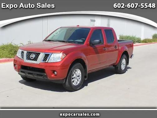 Red 2018 Nissan Frontier SV