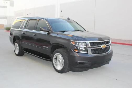 2017 Chevrolet Suburban LT