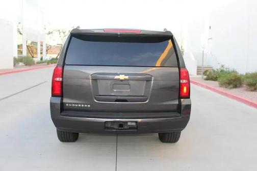 2017 Chevrolet Suburban LT