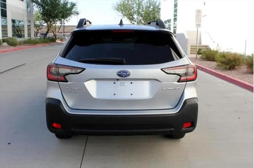 2025 Subaru Outback Base