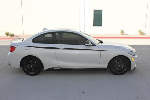 2016 BMW M2 Base