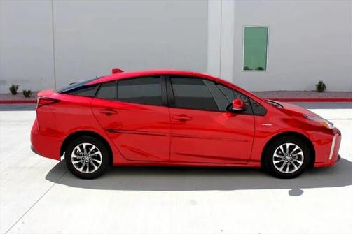 2022 Toyota Prius XLE
