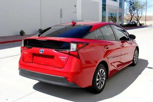2022 Toyota Prius XLE