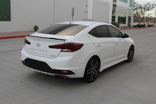 2020 Hyundai ELANTRA Sport