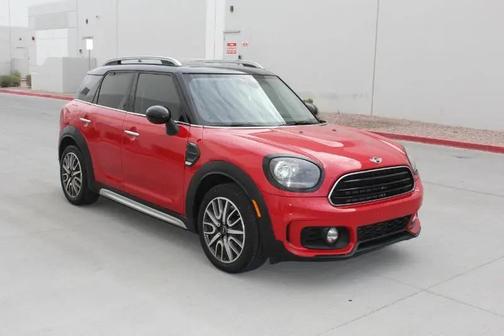 Chili Red 2018 MINI Countryman Cooper
