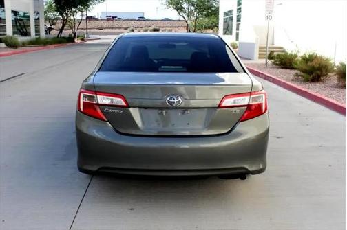 2014 Toyota Camry LE