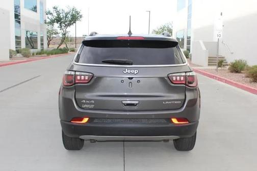 Baltic Gray Metallic Clearcoat 2024 Jeep Compass Limited