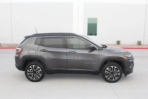 Baltic Gray Metallic Clearcoat 2024 Jeep Compass Limited