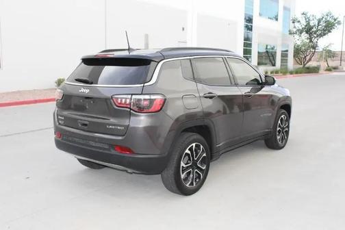 Baltic Gray Metallic Clearcoat 2024 Jeep Compass Limited