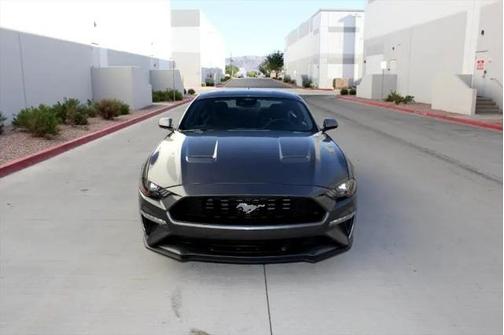 2022 Ford Mustang EcoBoost