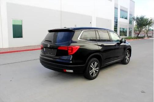 2017 Honda Pilot EX