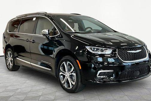 2026 Chrysler Pacifica L