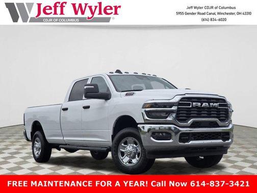 2025 RAM 3500 Tradesman Crew Cab 4x4 8' Box