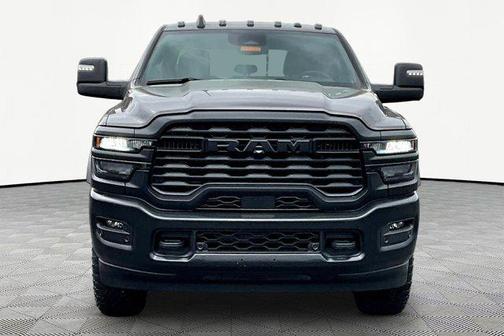 Granite Crystal Metallic Clearcoat 2026 RAM 2500 Warlock Crew Cab 4x4 6'4' Box