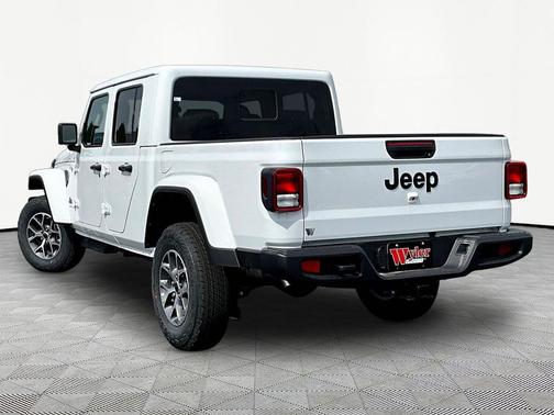 Bright White Clearcoat 2026 Jeep Gladiator Sport S