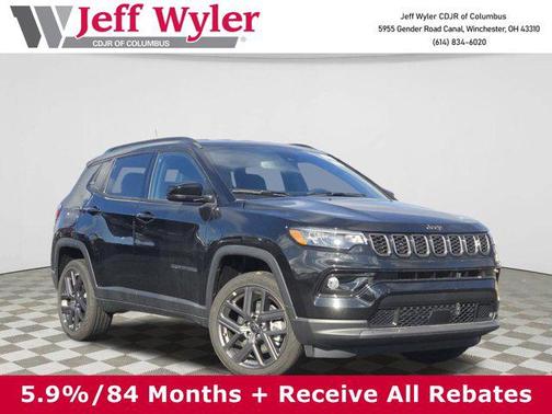 Diamond Black Crystal Pearlcoat 2026 Jeep Compass Limited