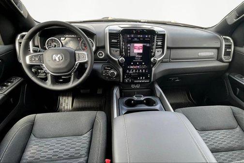 Serrano Green Metallic 2026 RAM 1500 Big Horn/Lone Star