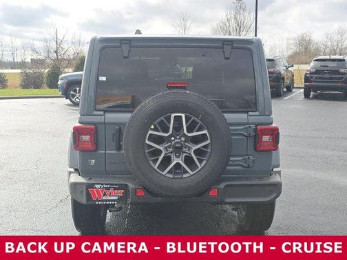 2026 Jeep Wrangler 4-Door Sahara 4x4