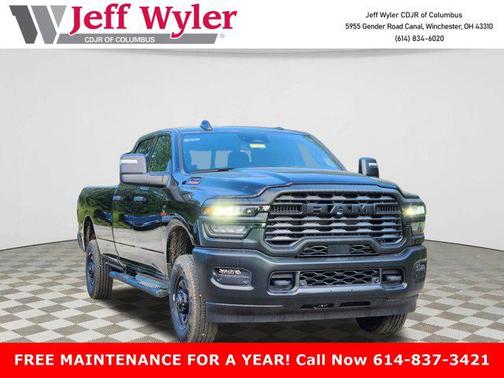 2025 RAM 2500 Tradesman Crew Cab 4x4 8' Box