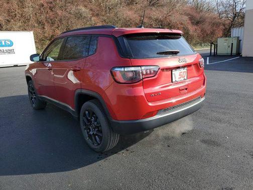 2025 Jeep Compass Latitude