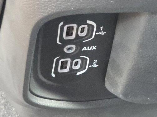 2026 RAM 1500 Warlock Crew Cab 4x4 5'7' Box