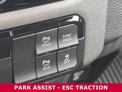 2026 RAM 1500 Warlock Crew Cab 4x4 5'7' Box