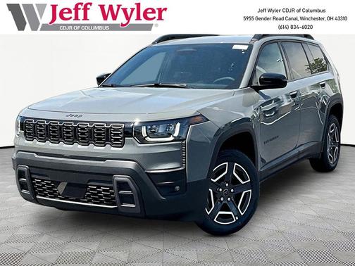 Sting-Gray Clearcoat 2026 Jeep Cherokee Laredo 4x4