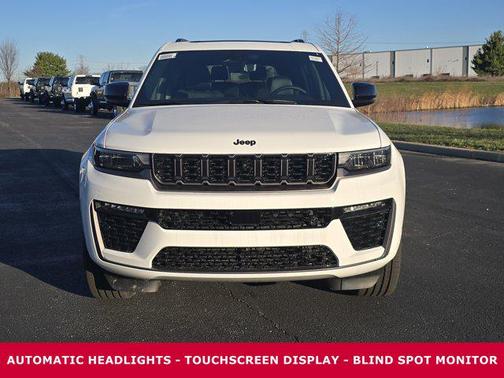 Bright White Clearcoat 2026 Jeep Grand Cherokee L Limited