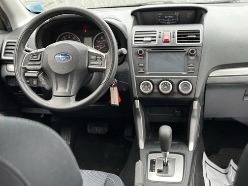 2016 Subaru Forester 2.5i