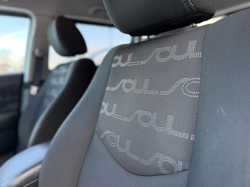 2012 Kia Soul +