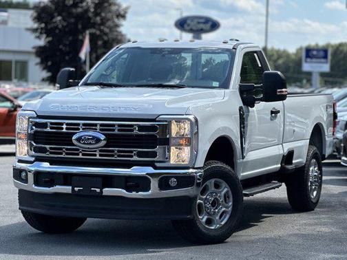 2025 Ford F-350 XLT