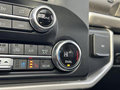 2022 Ford Expedition Max XLT